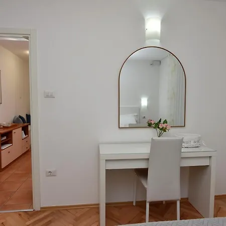 Lavizatic 3* Poreč
