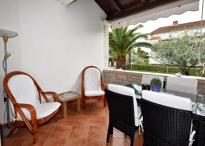 Lavizatic 게스트하우스 포레치