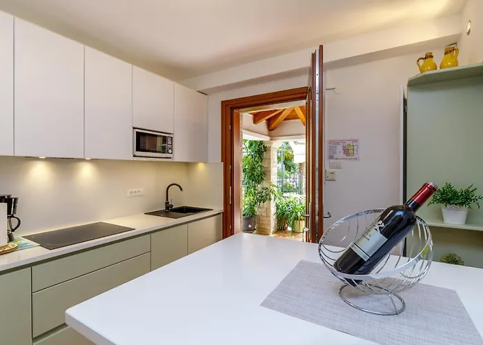 게스트하우스 Lavizatic 포레치