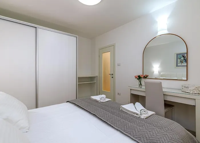 게스트하우스 Lavizatic 포레치