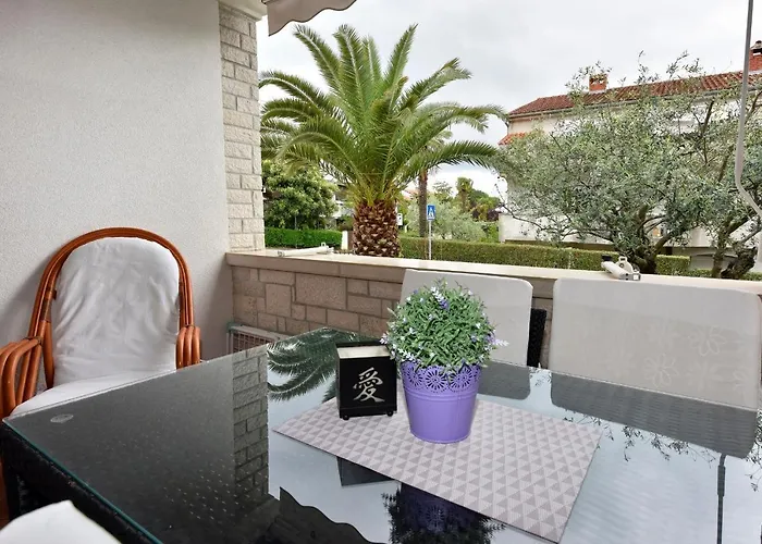 Lavizatic 266 Penzion 3*