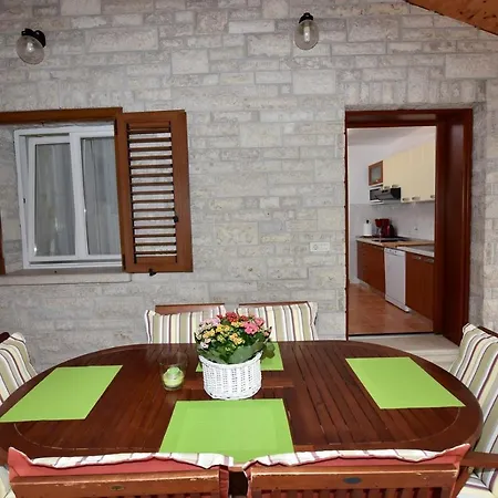 Lavizatic بيت ضيافة